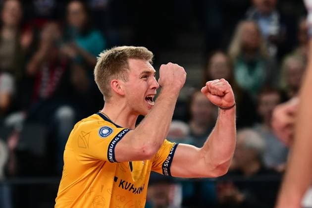 Volleyball I Men I Season 2024 2025 I Bundesliga I 12 Matchday I SVG Lüneburg VfB Friedrichshafen I 13 12 2024 Cheers, excitement, enthusiasm, euphoria, joy, happiness, cheerfulness at Gage Thomas Wortley 6, SVG Lüneburg Lüneburg LKH Arena Niedersachsen Germany Copyright: xLobeca AndreasxHannigx