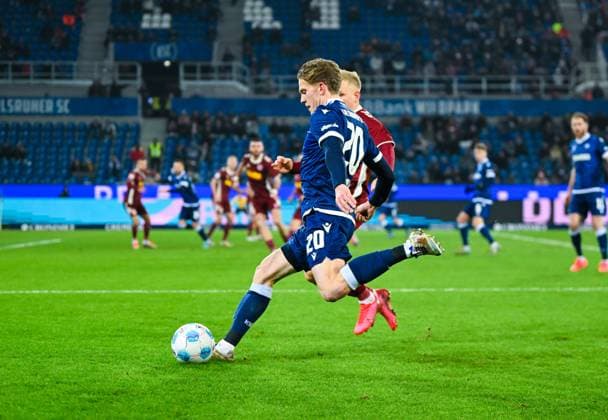 David Herold Karlsruher SC in action during the 2 Bundesliga match between Karlsruher SC and Jahn Regensburg at BBBank Wildpark on December 13, 2024 in Karlsruhe, Germany Photo by Silas Schueller DeFodi Images David Herold Karlsruher SC controls the ball during the 2 Bundesliga match between Karlsruher SC and Jahn Regensburg at BBBank Wildpark on December 13, 2024 in Karlsruhe, Germany Photo by Silas Schueller DeFodi Images DFB DFL REGULATIONS PROHIBIT ANY USE OF PHOTOGRAPHS AS IMAGE SEQUENCES AND OR QUASI VIDEO Photo by Silas Schueller DeFodi Images Defodi 738 738 KSCREG 20241213 225 Defodi-738 DFB DFL REGULATIONS PROHIBIT ANY USE OF PHOTOGRAPHS AS IMAGE SEQUENCES AND OR QUASI-VIDEO.