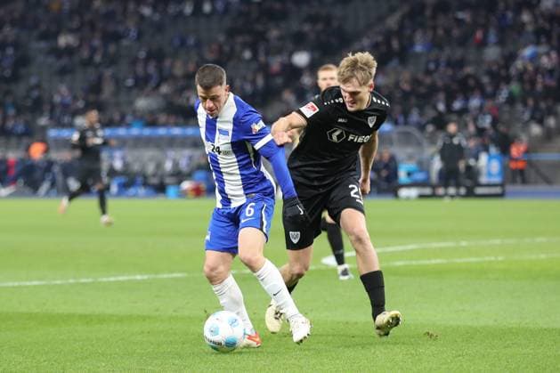 13 12 2024, xtgx, Soccer 2 Bundesliga, Hertha BSC Berlin SC Preussen Muenster emspor, v l Diego Demme Hertha, 6 , Lukas Frenkert Münster, 29 DFL DFB REGULATIONS PROHIBIT ANY USE OF PHOTOGRAPHS as IMAGE SEQUENCES and or QUASI VIDEO Berlin