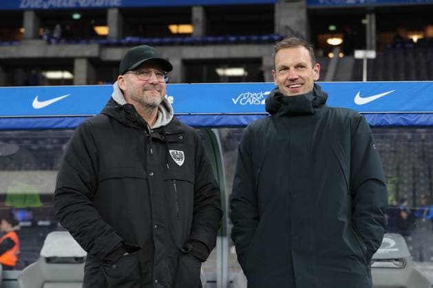 13 12 2024, xtgx, Soccer 2 Bundesliga, Hertha BSC Berlin SC Preussen Muenster emspor, v l Sascha Hildmann Münster, Trainer , Ole Kittner Münster, Managing Director Sport DFL DFB REGULATIONS PROHIBIT ANY USE OF PHOTOGRAPHS as IMAGE SEQUENCES and or QUASI VIDEO Berlin