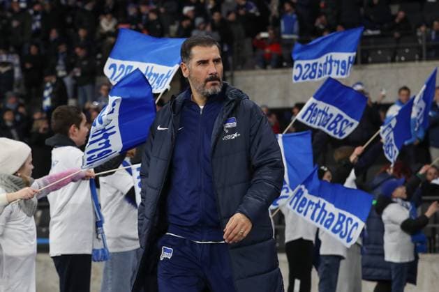 13 12 2024, xtgx, Soccer 2 Bundesliga, Hertha BSC Berlin SC Preussen Muenster emspor, v l Cristian Fiel Hertha, Coach DFL DFB REGULATIONS PROHIBIT ANY USE OF PHOTOGRAPHS as IMAGE SEQUENCES and or QUASI VIDEO Berlin