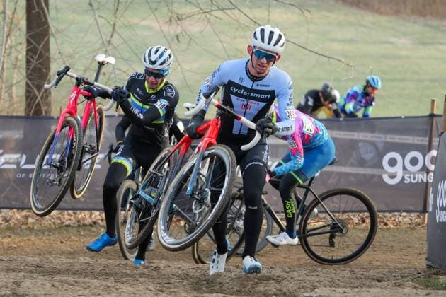 2024 USA Cycling Cyclocross National Championships Riders compete in the 2024 USA Cycling Cyclocross National Championships bicycle race in Louisville, Kentucky, on December 13, 2024. Louisville Kentucky United States  Copyright: xJasonxWhitmanx originalFilename:whitman-2024cycl241213_npTuf.jpg