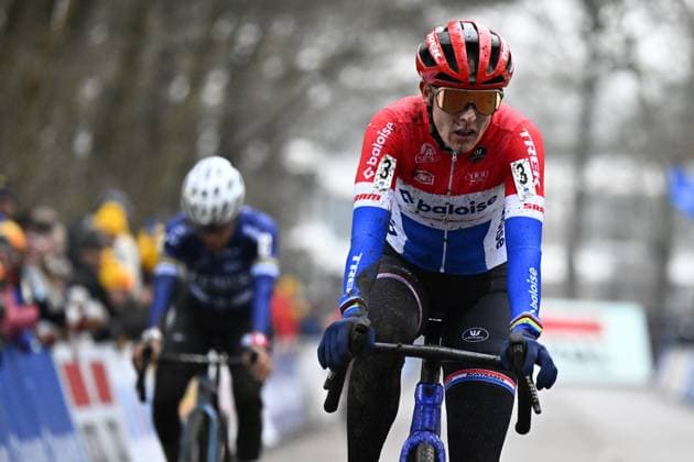 Dutch Lucinda Brand crosses the finish line at the women s elite race at the Herentals Crosst cyclocross cycling event on Saturday 14 December 2024 in Herentals, stage 4 8 in the X2O Badkamers Trofee Veldrijden competition. JASPERxJACOBS  x108239573x