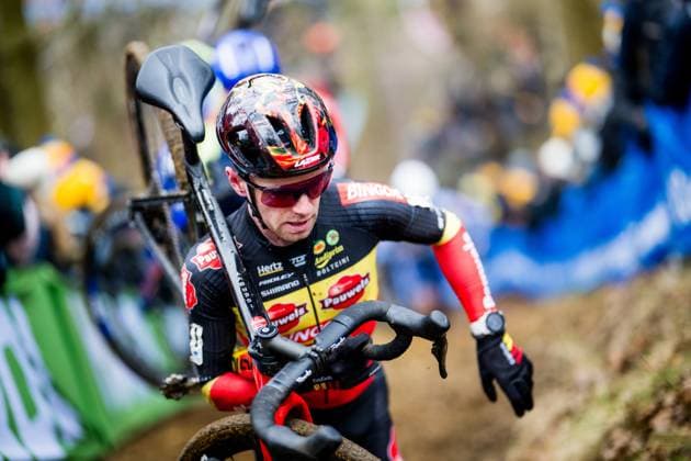 Belgian Eli Iserbyt pictured in action during the men s elite race at the Herentals Crosst cyclocross cycling event on Saturday 14 December 2024 in Herentals, stage 4 8 in the X2O Badkamers Trofee Veldrijden competition. JASPERxJACOBS  x108249332x