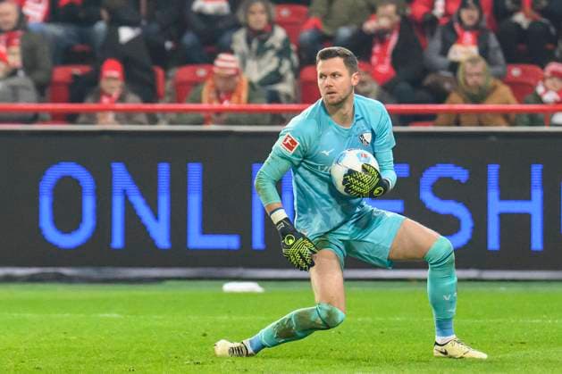 GER, Berlin, 1 FC Union Berlin vs VfL Bochum, 1 Bundesliga, Football, DFB, Spielzeit 2024 2025, Alte Foersterei, Spieltag, im Bild v l Patrick Drewes VfL Bochum, 27 , Freisteller, DFB DFL REGULATIONS PROHIBIT ANY USE OF PHOTOGRAPHS AS IMAGE SEQUENCES AND OR QUASI VIDEO, 14 12 2024, Copyright: HMBxMedia UwexKoch