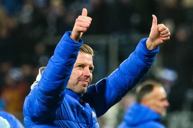 Florian Kohfeldt SV Darmstadt 98, Coach is happy about the victory, GER, SV Darmstadt 98 vs 1 FC Kaiserslautern, Football, 2 Bundesliga, Matchday 16, Season 2024 2025, 14 12 2024 DFL REGULATIONS PROHIBIT ANY USE OF PHOTOGRAPHS as IMAGE SEQUENCES and or QUASI VIDEO GER, SV Darmstadt 98 vs 1 FC Kaiserslautern, Football, 2 Bundesliga, Matchday 16, Season 2024 2025, 14 12 2024 Darmstadt Copyright: xEibner-Pressefoto FlorianxWieganx EP_FWD