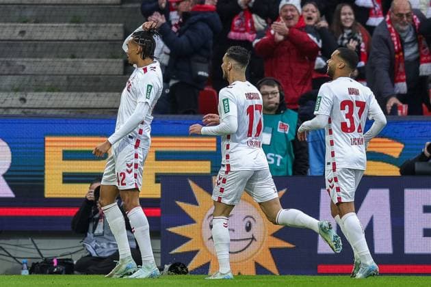 Soccer 2 Bundesliga 16 Matchday 1 FC Köln 1 FC Nürnberg on 15 12 2024 at RheinEnergieStadion in Cologne Goal celebration for 1 0 by Damion Downs Köln DFL regulations prohibit any use of photographs as image sequences and or quasi video xJRx