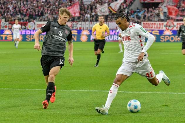 Damion Downs Koeln 42 scores the goal for 1 0 15 12 2024 Soccer 1 FC Koeln vs 1 FC Nuernberg, Rheinenergiestadion, Koeln, DFB DFL REGULATIONS PROHIBIT ANY USE OF PHOTOGRAPHS AS IMAGE SEQUENCES AND OR QUASI VIDEO NRW Germany Copyright: xpepphotox xSaschaxWeizx pep00321, pep_20241215_hm_0011
