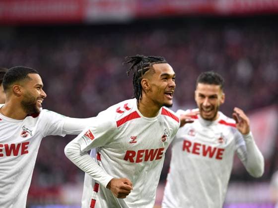 Damion Downs 1 FC Koeln celebrates after scoring his team™s first goal with teammates during the 2 Bundesliga match between 1 FC Köln and 1 FC Nürnberg at RheinEnergieStadion on December 15, 2024 in Cologne, Germany, Germany Photo by Ralf Treese DeFodi Images Damion Downs 1 FC Koeln celebrates after scoring his team™s first goal with teammates during the 2 Bundesliga match between 1 FC Köln and 1 FC Nürnberg at RheinEnergieStadion on December 15, 2024 in Cologne, Germany Photo by Ralf Treese DeFodi Images DFB DFL REGULATIONS PROHIBIT ANY USE OF PHOTOGRAPHS AS IMAGE SEQUENCES AND OR QUASI VIDEO Defodi 521 KOEFCN20241215 013 Defodi-521 DFB DFL REGULATIONS PROHIBIT ANY USE OF PHOTOGRAPHS AS IMAGE SEQUENCES AND OR QUASI-VIDEO.