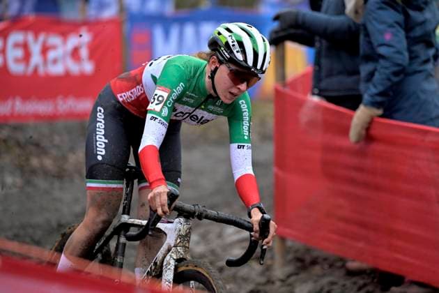 UCI Cyclocross World Cup series 2024-2025 in Namur NAMUR, BELGIUM - DECEMBER 15 : Casasola Sara (ITA) of Crelan - Corendon during the 4th leg of the UCI Cyclocross World Cup series 2024-2025 in Namur, Belgium, 15 12 2024 Namur Belgium  Copyright: xSesx