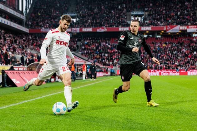 2 Soccer Bundesliga 1 FC Köln 1 FC Nürnberg 15 12 2024 duel Jan Thielmann 1 FC Köln, 29 , Ondrej Karafiat 1 FC Nürnberg, 44 2 Soccer Bundesliga 1 FC Köln 1 FC Nürnberg, Köln, Rheinenergiestadion am 15 12 2024 DFL REGULATIONS PROHIBIT ANY USE OF PHOTOGRAPHS AS IMAGE SEQUENCES AND OR QUASI VIDEO Copyright: xBEAUTIFULxSPORTS Wunderlx