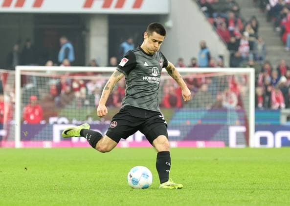 15 12 2024 Soccer season 2024 2025 2 Soccer Bundesliga 16 Matchday 1 FC Köln 1 FC Nürnberg FCN Club Sportfoto Zink DaMa xdaxmax DFL regulations prohibit any use of photographs as image sequences and or quasi video only for editorial use Oliver Villadsen 2, 1 FC Nürnberg FCN