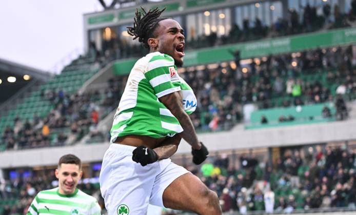 15 12 2024 Soccer Season 2024 2025 2 Soccer Bundesliga 16 Matchday SpVgg Greuther Fürth Kleeblatt Hannover 96 Sportfoto Zink xwoxzix DFL regulations prohibit any use of photographs as image sequences and or quasi video only for editorial use Torjubel Jubel nach Treffer Torschuß zum 1 0 durch Noel Futkeu 9, SpVgg Greuther Fürth