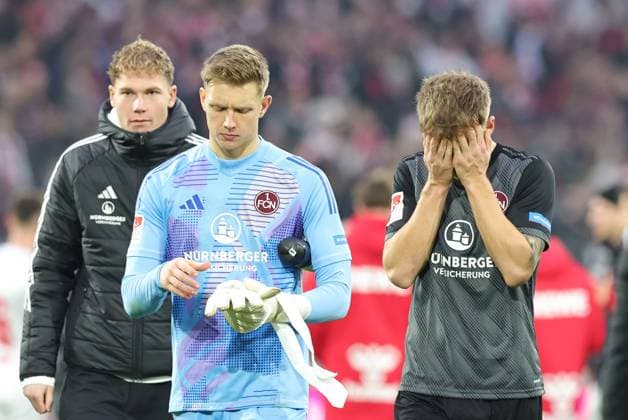 15 12 2024 Soccer season 2024 2025 2 Soccer Bundesliga 16 Matchday 1 FC Köln 1 FC Nürnberg FCN Club Sportfoto Zink DaMa xdaxmax DFL regulations prohibit any use of photographs as image sequences and or quasi video only for editorial use Jan Reichert 1, 1 FC Nürnberg FCN Finn Jeltsch 4, 1 FC Nürnberg FCN disappointed disappointment