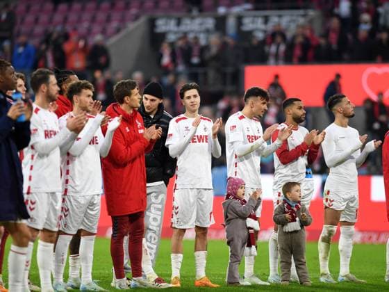 Player 1 FC Koeln gestures, gestures during the 2 Bundesliga match between 1 FC Köln and 1 FC Nürnberg at RheinEnergieStadion on December 15, 2024 in Cologne, Germany Photo by Ralf Treese DeFodi Images Player 1 FC Koeln gestures during the 2 Bundesliga match between 1 FC Köln and 1 FC Nürnberg at RheinEnergieStadion on December 15, 2024 in Cologne, Germany Photo by Ralf Treese DeFodi Images DFB DFL REGULATIONS PROHIBIT ANY USE OF PHOTOGRAPHS AS IMAGE SEQUENCES AND OR QUASI VIDEO Defodi 521 KOEFCN20241215 052 Defodi-521 DFB DFL REGULATIONS PROHIBIT ANY USE OF PHOTOGRAPHS AS IMAGE SEQUENCES AND OR QUASI-VIDEO.