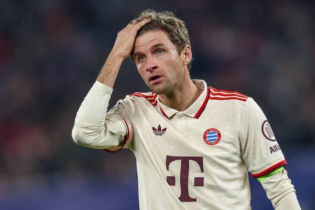 10 12 2024, Football, UEFA Champions League, Shakhtar Donetsk FC Bayern Munich, Arena AufSchalke Gelsenkirchen, 8 Matchday Season 2024 2025 Thomas Müller Bayern 25 grabs his head in disappointment DFB regulations prohibit any use of photographs as image sequences and or quasi video North Rhine-Westphalia Germany
