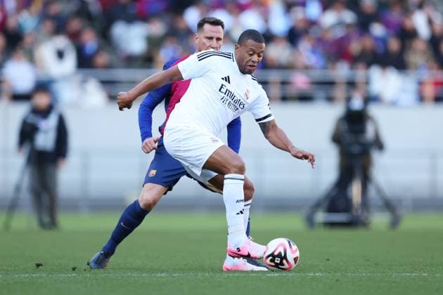 Julio Baptista (Real Madrid legends), DECEMBER 14, 2024 - Football Soccer : AMUSE EL CLASICO in TOKYO presented by VITAS between FC Barcelona, Barca legends 2-1 Real Madrid legends at Ajinomoto Stadium in Tokyo, Japan. Noxthirdxpartyxsales  (276223155)