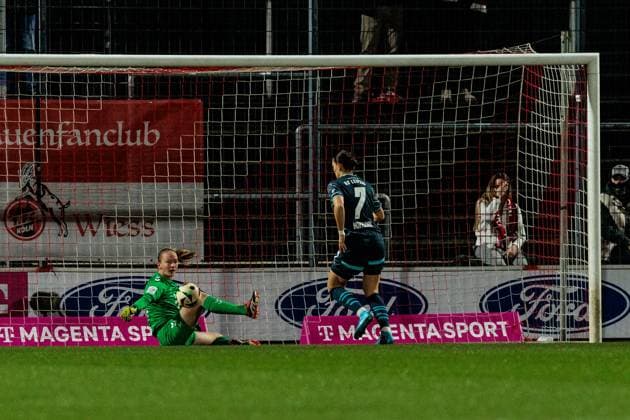 Google Pixel Women Bundesliga 1 FC Köln RB Leipzig 16 12 2024 Giovanna Hoffmann RB Leipzig, 7 scores to 0 1, goal Google Pixel Women Bundesliga 1 FC Köln RB Leipzig, Köln, Franz Kremer Stadion am 16 12 2024 DFB REGULATIONS PROHIBIT ANY USE OF PHOTOGRAPHS AS IMAGE SEQUENCES AND OR QUASI VIDEO Copyright: xBEAUTIFULxSPORTS Wunderlx