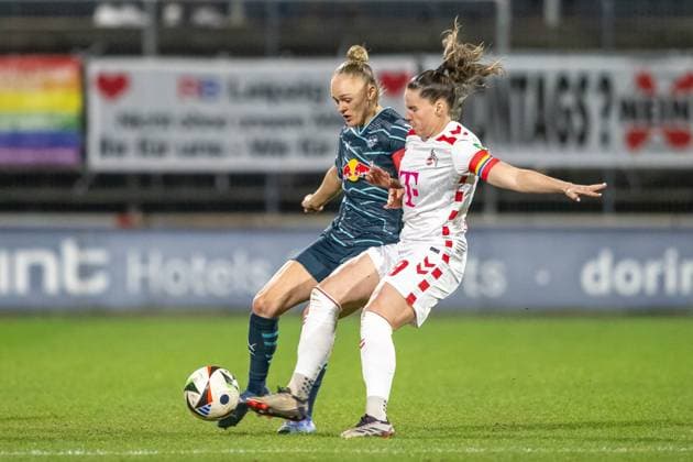 16 12 2024, Soccer Google Pixel Womens Bundesliga, Season 2024 2025, Matchday 12, 1 FC Koeln RB Leipzig at Franz Kremer Stadium in Cologne duel between Victoria Krug RB Leipzig, 20 and Dora Zeller 1 FC Koeln, 19 Important note In accordance with the regulations of the DFL German Football League and the DFB German Football Association, it is prohibited to utilize or have utilized photographs taken in the stadium and or of the match in the form of sequential images and or video-like photo series Foto Kirchner Media TH Copyright: xKirchner-Media THx