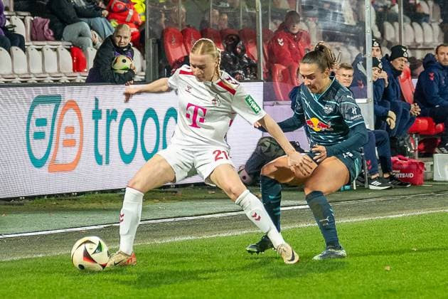 16 12 2024, Soccer Google Pixel Womens Bundesliga, Season 2024 2025, Matchday 12, 1 FC Koeln RB Leipzig at Franz Kremer Stadium in Cologne duel between Anna Gerhardt 1 FC Koeln, 21 and Lara Marti RB Leipzig, 30 Important note In accordance with the regulations of the DFL German Football League and the DFB German Football Association, it is prohibited to utilize or have utilized photographs taken in the stadium and or of the match in the form of sequential images and or video-like photo series Foto Kirchner Media TH Copyright: xKirchner-Media THx