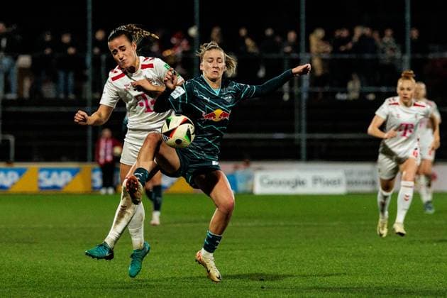 Google Pixel Women Bundesliga 1 FC Köln RB Leipzig 16 12 2024 duel Vanessa Leimenstoll 1 FC Köln, 29 , Marlene Müller RB Leipzig, 27 Google Pixel Women Bundesliga 1 FC Köln RB Leipzig, Köln, Franz Kremer Stadion am 16 12 2024 DFB REGULATIONS PROHIBIT ANY USE OF PHOTOGRAPHS AS IMAGE SEQUENCES AND OR QUASI VIDEO Copyright: xBEAUTIFULxSPORTS Wunderlx