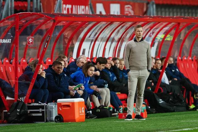ENSCHEDE, Stadium De Grolsch Veste, 17-12-2024 , season 2024 2025 , UEFA Champions League Women. during the match Twente - Celtic (women), FC Twente trainer coach Joran Pot Twente - Celtic (women)  x27073833x Copyright: