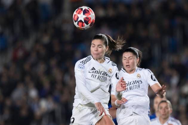 UEFA Women s Champions League - Real Madrid vs Chelsea MADRID, SPAIN -December 17: Signe Bruun of Real Madrid women in action during the UEFA Women s Champions League match between Real Madrid and Chelsea at Alfredo Di Stefano stadium in Madrid. (Photo by Guillermo Martinez) Madrid Alfredo Di Stefano Stadium Spain Copyright: xGuillermoxMartinezx
