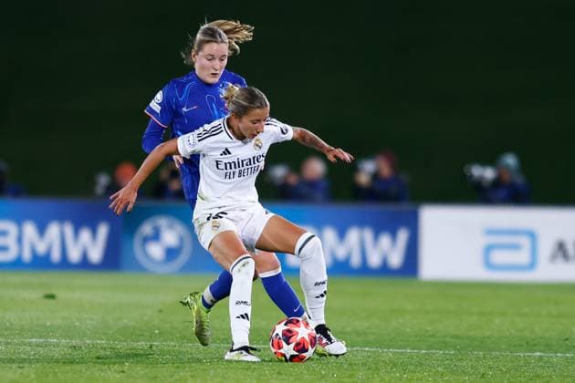 December 17, 2024, Valdebebas, Madrid, SPAIN: Sheila Garcia of Real Madrid and Wieke Kaptein of Chelsea in action during the UEFA WomenÃ¢â‚¬â ¢s Champions League, Group B, football match played between Real Madrid and Chelsea at Alfredo Di Stefano stadium on December 17, 2024, in Valdebebas, Madrid, Spain. Valdebebas SPAIN - ZUMAa181 20241217_zaa_a181_084 Copyright: xDennisxAgyemanx