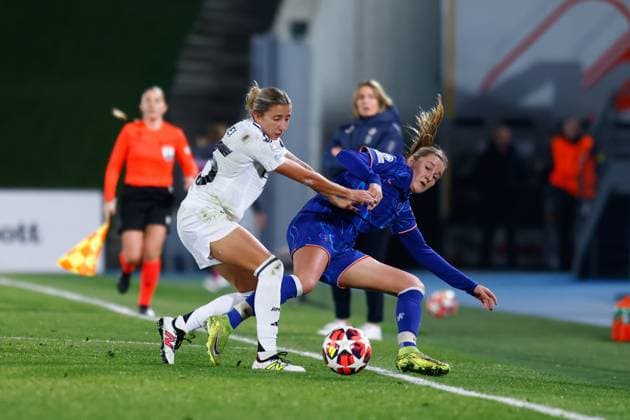 December 17, 2024, Valdebebas, Madrid, SPAIN: Sheila Garcia of Real Madrid and Wieke Kaptein of Chelsea in action during the UEFA WomenÃ¢â‚¬â ¢s Champions League, Group B, football match played between Real Madrid and Chelsea at Alfredo Di Stefano stadium on December 17, 2024, in Valdebebas, Madrid, Spain. Valdebebas SPAIN - ZUMAa181 20241217_zaa_a181_086 Copyright: xDennisxAgyemanx