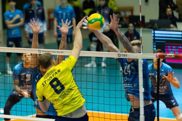LUBURIC Drazen (Fenerbahce Medicana Istanbul) during round 4 of Champions League Men between Mint VeroVolley Monza and Fenerbahce Istanbul at Opiquad Arena, Monza, Italy on December 17, 2024 during Vero Volley Monza vs Fenerbahce Medicano Istanbul, CEV Champions League volleyball match in Monza, Italy, December 17 2024  Copyright: xValerioxOrigo IPAxSportx xipa-agency.netx xx IPA_52473543 IPA_Agency_IPA52473543