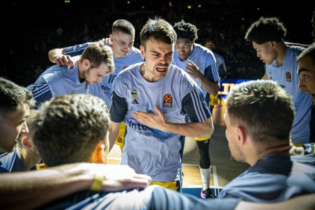 Sport Bilder des Tages Basketball Berlin 17.12.2024 Saison 2024 2025 Euroleague Alba Berlin - Zalgiris Kaunas Jonas Mattisseck (Alba Berlin, No.09) *** Basketball Berlin 17 12 2024 Season 2024 2025 Euroleague Alba Berlin Zalgiris Kaunas Jonas Mattisseck Alba Berlin, No 09