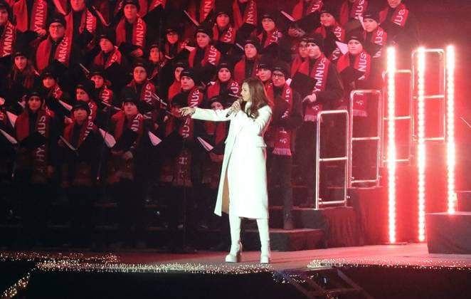 17 12 24 VfB Stuttgart Christmas concert Germany, Stuttgart, 17 12 2024, Football, Bundesliga, VfB Stuttgart Christmas concert Andrea Berg