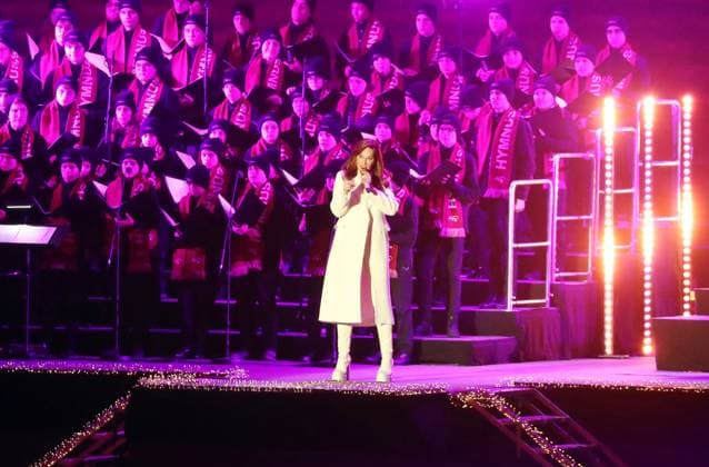 17 12 24 VfB Stuttgart Christmas concert Germany, Stuttgart, 17 12 2024, Football, Bundesliga, VfB Stuttgart Christmas concert Andrea Berg