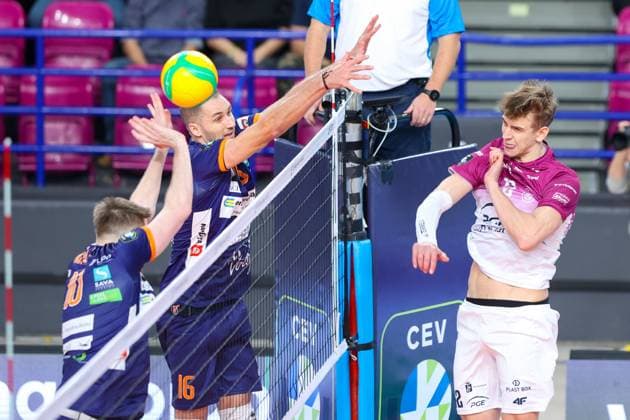 WARSZAWA 17.12.2024 MECZ 4. KOLEJKA GRUPA A LIGA MISTRZOW MEZCZYZN SEZON 2024 2025 --- VOLLEYBALL MENS CEV CHAMPIONS LEAGUE GROUP A MATCH IN WARSAW: PGE PROJEKT WARSZAWA - ACH VOLLEY LJUBLJANA JANZ JANEZ KRZIC JAN POKERSNIK ARTUR SZALPUK FOT. ANNA KLEPACZKO FOTOPYK NEWSPIX.PL --- newspix.pl POLAND OUT! 