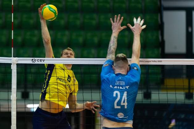 LUBURIC Drazen (Fenerbahce Medicana Istanbul) during round 4 of Champions League Men between Mint VeroVolley Monza and Fenerbahce Istanbul at Opiquad Arena, Monza, Italy on December 17, 2024 during Vero Volley Monza vs Fenerbahce Medicano Istanbul, CEV Champions League volleyball match in Monza, Italy, December 17 2024  Copyright: xValerioxOrigo IPAxSportx xipa-agency.netx xx IPA_52477523 IPA_Agency_IPA52477523