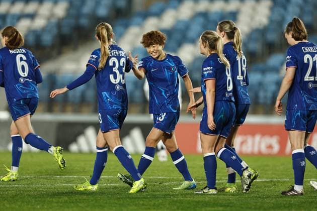 Sport Bilder des Tages Maika Hamano (Chelsea), DECEMBER 17, 2024 - Football Soccer : Hamano celebrate after Macario s goal with team players during UEFA Women s Champions League group stage Matchday 6 Group B match between Real Madrid C.F. 1-2 Chelsea FC at the Estadio Alfredo Di Stefano in Madrid, Spain. Noxthirdxpartyxsales  (276471044)