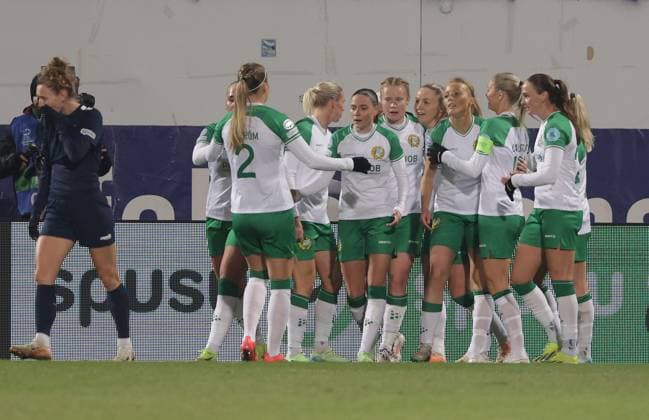 WOMEN SOCCER - UEFA CL, St.Poelten vs Hammarby VIENNA,AUSTRIA,18.DEC.24 - WOMEN SOCCER - UEFA Women s Champions League, group stage, SKN Sankt Poelten vs Hammarby IF. Image shows the rejoicing of Julie Blakstad (Hammarby) and her team.  GEPAxpictures xWalterxLuger