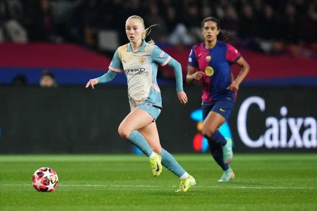 Laura Blindkilde Brown of Manchester City FC Barcelona, Barca v Manchester City. UEFA Women s Champions League match. Group D, date 6.Football, Lluis Companys Stadium, Barcelona, Spain - 18 December 2024 Editorial use only  Copyright: xBlanco Pressinphoto Shutterstockx 15016483ae