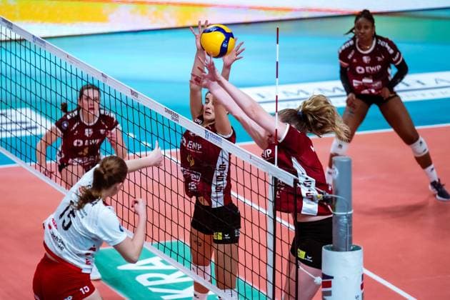 DVV Cup semi-final SC Potsdam Dresdner SC 18 12 2024 DVV Cup semi-final SC Potsdam Dresdner SC 18 12 2024 Copyright: xBEAUTIFULxSPORTS NicolxMarschallx