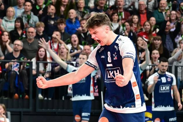 Volleyball I Men I Season 2024 2025 I Champions League Volley I 4th Round Leg 4 CLVM 84 I SVG Lüneburg Levski SOFIA I 18 12 2024 Although he was not MVP, he played an important role in Lüneburgs 3-0 victory Cheers, enthusiasm, euphoria, joy, happiness, cheerfulness at Theo Mohwinkel 8, SVG Lüneburg Lüneburg LKH Arena Niedersachsen Germany Copyright: xLobeca AndreasxHannigx