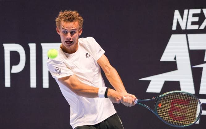 (241219) -- JEDDAH, Dec. 19, 2024 -- Luca Van Assche of France competes during the round robin match against Shang Juncheng of China at the Next Gen ATP, Tennis Herren Finals tennis tournament in Jeddah, Saudi Arabia, Dec. 18, 2024. ) (SP)SAUDI ARABIA-JEDDAH-TENNIS-NEXT GEN ATP FINALS LuoxChen 