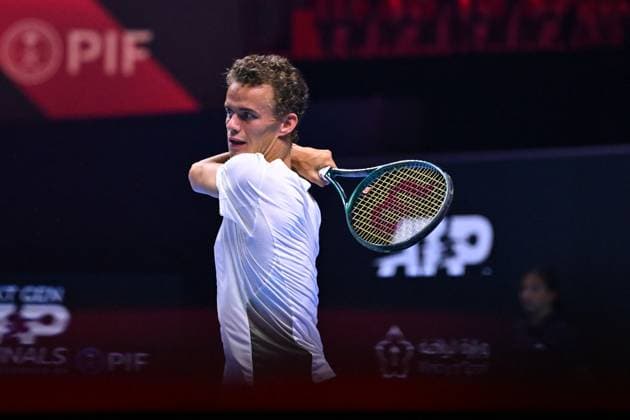 Luca Van Assche At 2024 ANextGen ATP, Tennis Herren Finals - Jeddah Luca Van Assche from France during his third round match at the 2024 ANextGen ATP Finals in Jeddah, Saudi Arabia, on December 20, 2024. Photo by Corinne Dubreuil ABACAPRESS.COM Jeddah Saudi Arabia  Copyright: xDubreuilxCorinne ABACAx