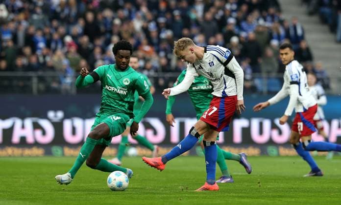 21 12 2024, Soccer 2 Bundesliga 2024 2025, Matchday 17, Hamburger SV SpVgg Greuther Fürth, at Volksparkstadion Hamburg Goal for 3 0, L R Gideon Jung Greuther Fürth vs. scorer Adam Karabec Hamburg DFL and DFB regulations prohibit any use of photographs as image sequences and or quasi video