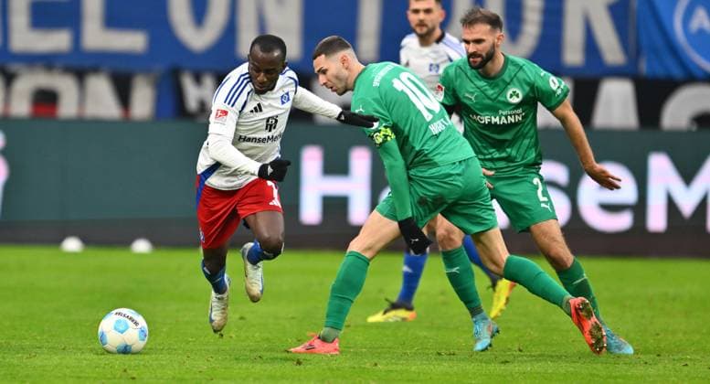 21 12 2024 Soccer Season 2024 2025 2 Soccer Bundesliga 17 Matchday Hamburger SV HSV Hamburg SpVgg Greuther Fürth Kleeblatt Sportfoto Zink xwoxzix DFL regulations prohibit any use of photographs as image sequences and or quasi video only for editorial use Jean Luc Dompe 7, Hamburger SV HSV Branimir Hrgota 10, SpVgg Greuther Fürth Simon Asta 2, SpVgg Greuther Fürth