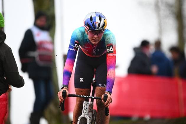 UCI Cyclocross World Cup Hulst 2024 HULST, THE NETHERLANDS - DECEMBER 21 : during the 5th leg of the UCI Cyclocross World Cup series 2024-2025 in Hulst, The Netherlands, 21 12 2024 Hulst The Netherlands  Copyright: xGvgx