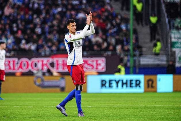 Davie Selke Hamburger SV, 27 GER, Hamburger SV vs SpVgg Greuther Fuerth, Football, 2 Bundesliga, Matchday 17, Season 2024 2025, 21 12 2024 DFL REGULATIONS PROHIBIT ANY USE OF PHOTOGRAPHS AS IMAGE SEQUENCES AND OR QUASI VIDEO GER, Hamburger SV vs SpVgg Greuther Fuerth, Football, 2 Bundesliga, Matchday 17, Season 2024 2025, 21 12 2024 Hamburg Copyright: xEibner-Pressefoto MarcelxvonxFehrnx EP_MFN