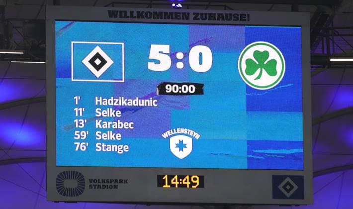 2 Liga Season 2024 2025 17 Matchday 21 12 2025 Hamburger SV SpVgg Greuther Fuerth at Volksparkstadion Scoreboard at the end of the match DFL REGULATIONS PROHIBIT ANY USE OF PHOTOGRAPHS AS IMAGE SEQUENCES AND OR QUASI VIDEO Foto Michael Schwarz