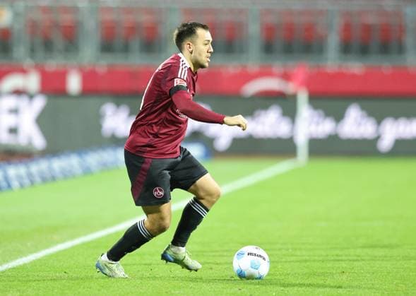 21 12 2024 Soccer Season 2024 2025 2 Soccer Bundesliga 17 Matchday 1 FC Nürnberg FCN Club Eintracht Braunschweig EBS BTSV Sportfoto Zink DaMa xdaxmax DFL regulations prohibit any use of photographs as image sequences and or quasi video only for editorial use Julian Justvan 10, 1 FC Nürnberg FCN
