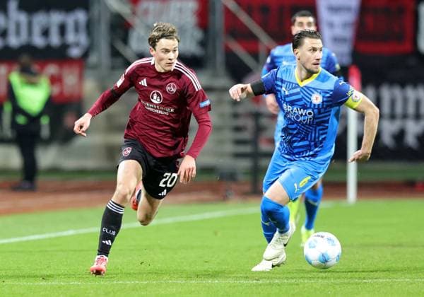 21 12 2024 Soccer Season 2024 2025 2 Soccer Bundesliga 17 Matchday 1 FC Nürnberg FCN Club Eintracht Braunschweig EBS BTSV Sportfoto Zink DaMa xdaxmax DFL regulations prohibit any use of photographs as image sequences and or quasi video only for editorial use Caspar Jander 20, 1 FC Nürnberg FCN Ermin Bicakcic 6, Eintracht Braunschweig BTSV EBS