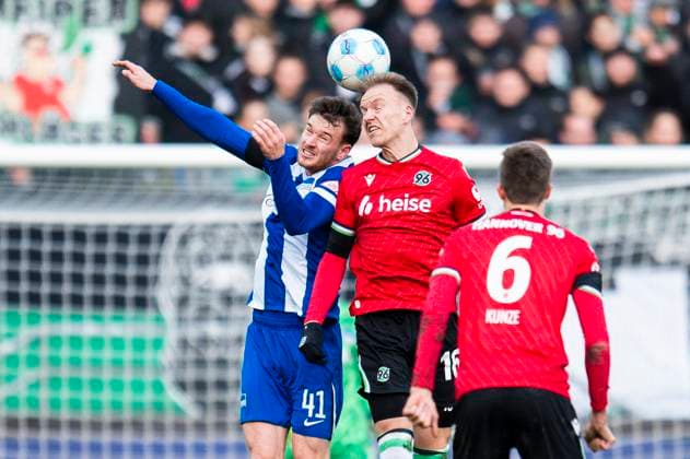 22 12 2024 Soccer, 2024 2025, 2 Bundesliga, 17 Matchday, Hannover 96 Hertha BSC Berlin L R Pascal Klemens Berlin , Havard Nielsen Hannover DFL REGULATIONS PROHIBIT ANY USE OF PHOTOGRAPHS AS IMAGE SEQUENCES AND OR QUASI VIDEO Hannover Lower Saxony Germany Heinz von Heiden Arena